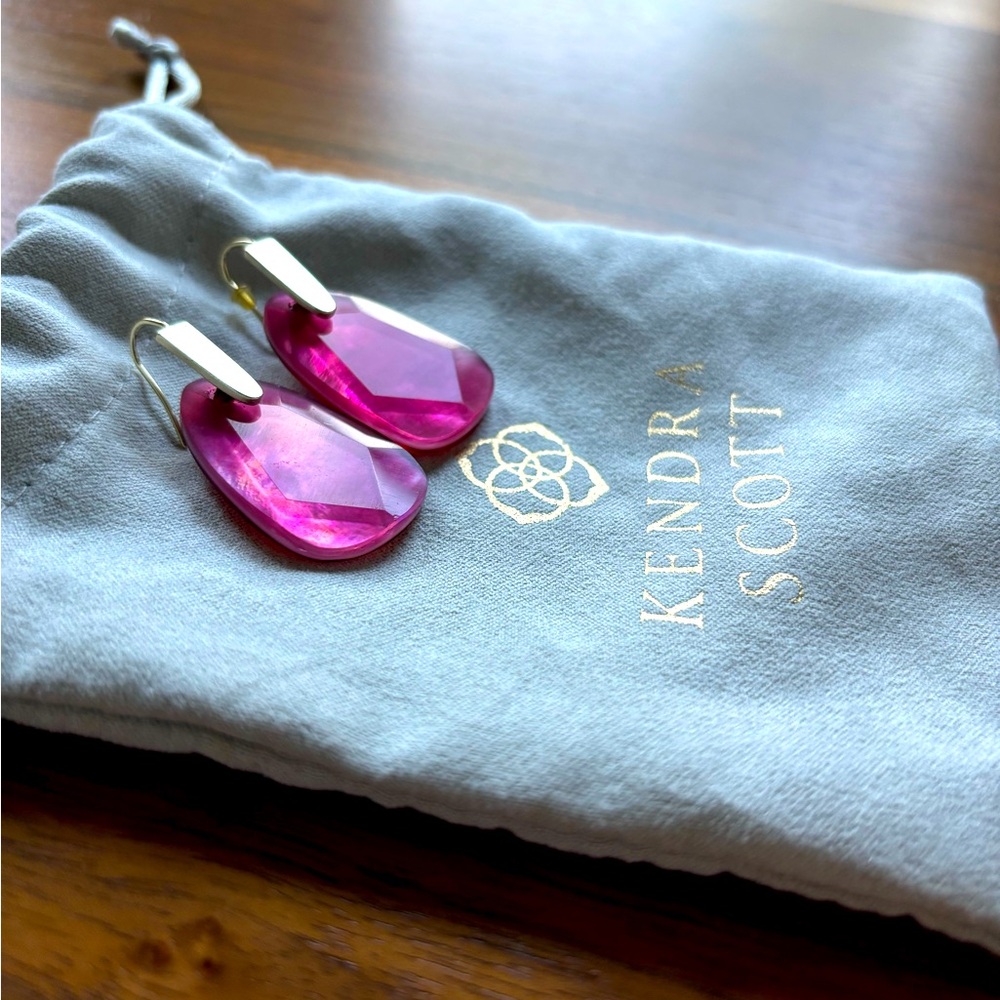 Pink Kendra Scott Earrings